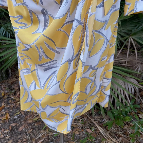 Vintage 90s Wrap Dress Yellow White Oversized Floral Print Lady Carol Size M L - Picture 8 of 13